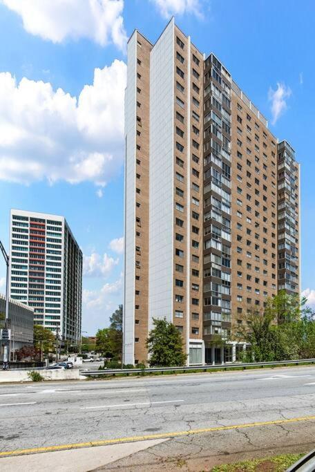 Appartamento 1001 Free Parking, 2 Bd, Modern Dtw, Great Wifi Atlanta Esterno foto